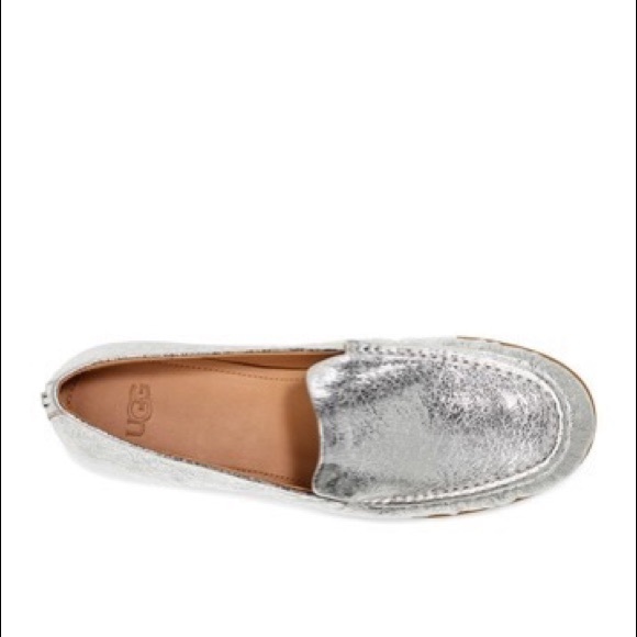 UGG SILVER Vivian moc toe loafer NIB - Picture 4 of 5